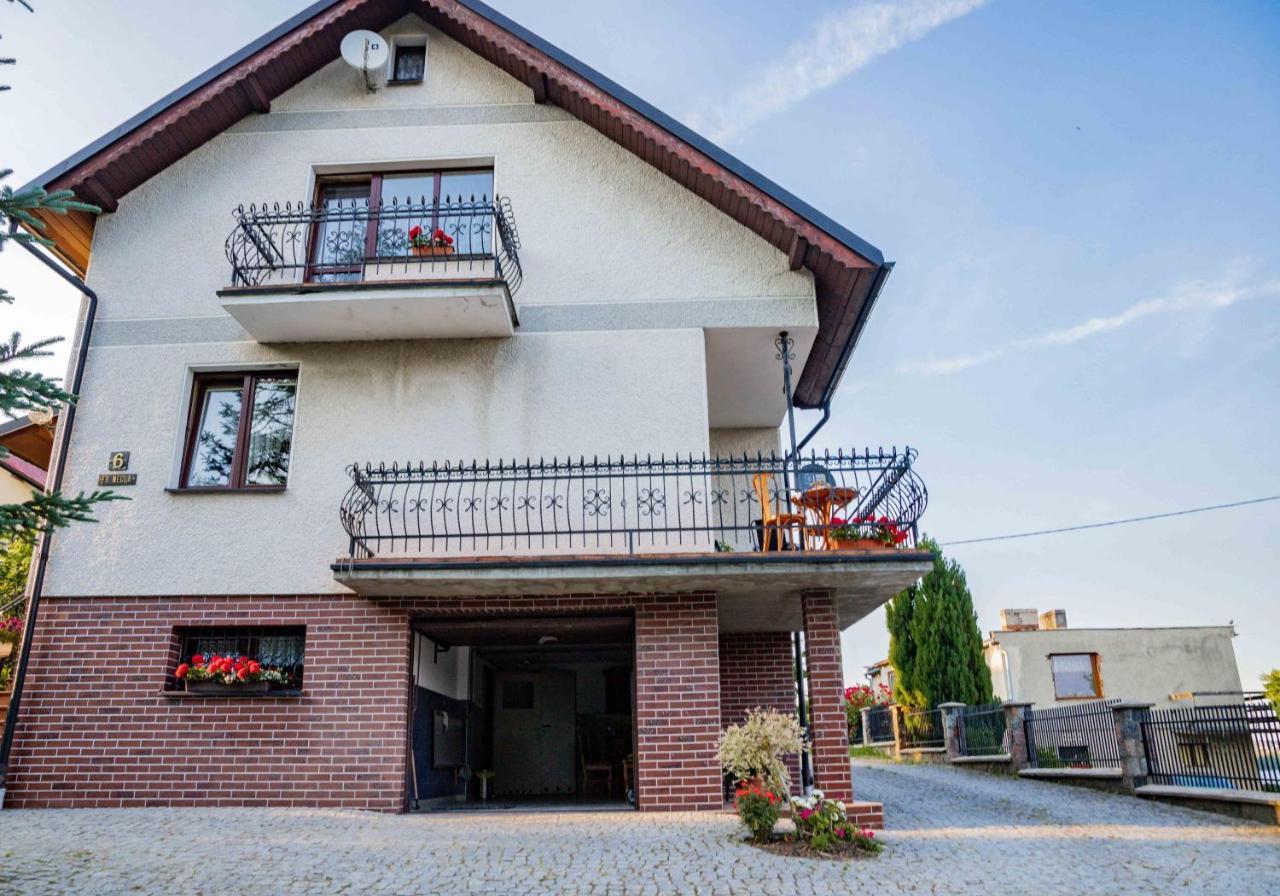 Mira - Mira Pokoje Z Widokiem Na Jezioro Хмельно Экстерьер фото