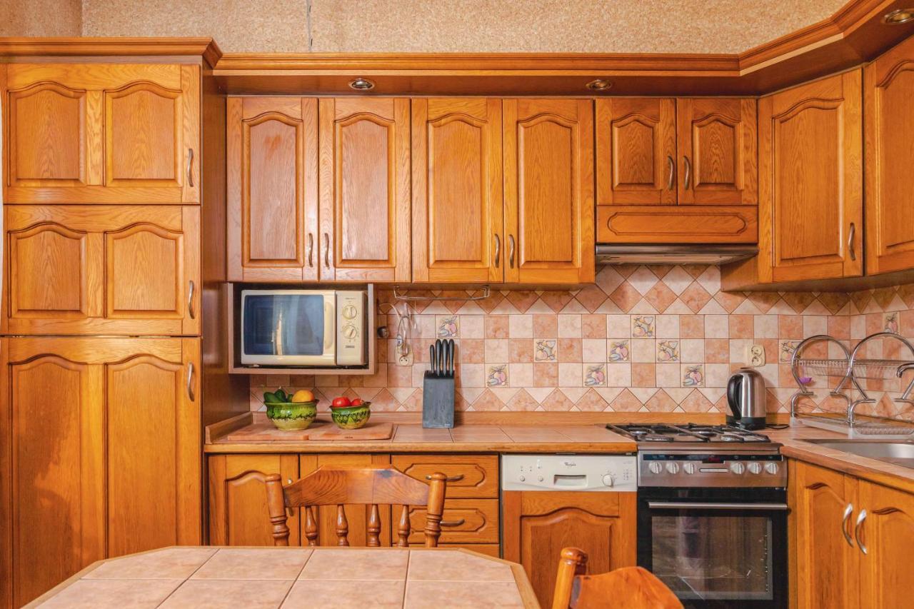 Mira - Mira Pokoje Z Widokiem Na Jezioro Хмельно Экстерьер фото