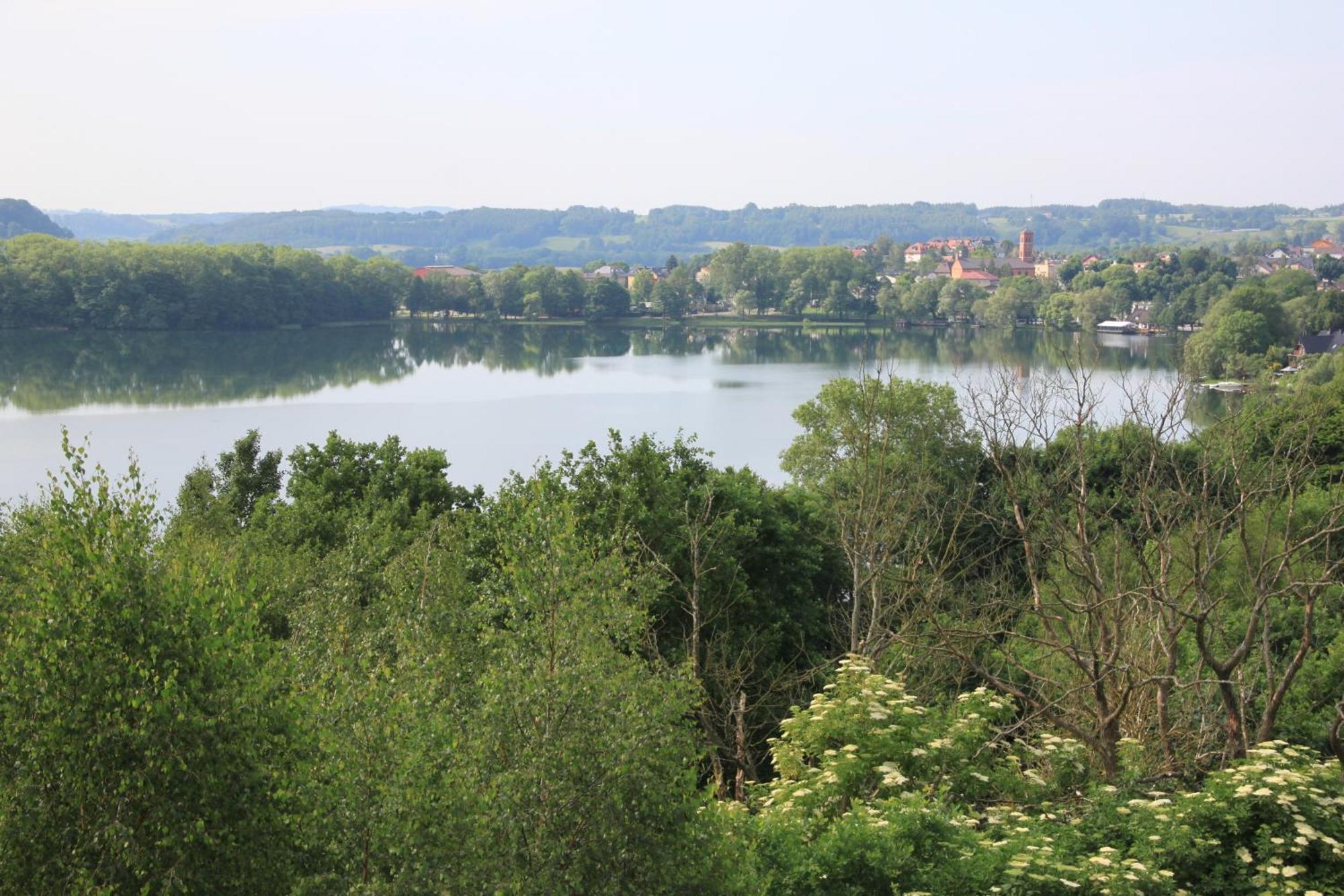 Mira - Mira Pokoje Z Widokiem Na Jezioro Хмельно Экстерьер фото