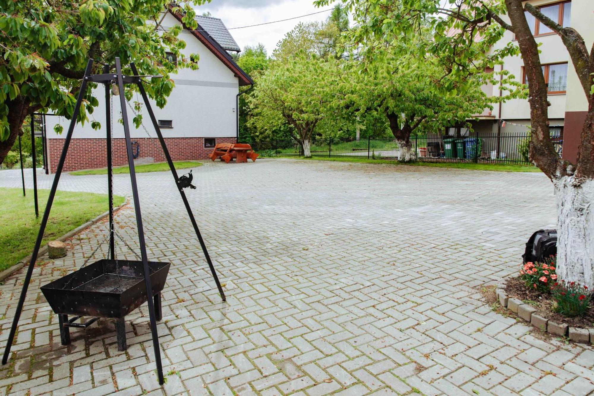 Mira - Mira Pokoje Z Widokiem Na Jezioro Хмельно Экстерьер фото